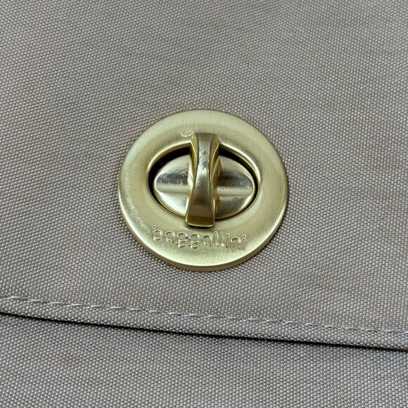 Baggallini Antalya Top Zip Flap Crossbody Bag Purse Kiss Lock Tan Beige Stone - Picture 3 of 6